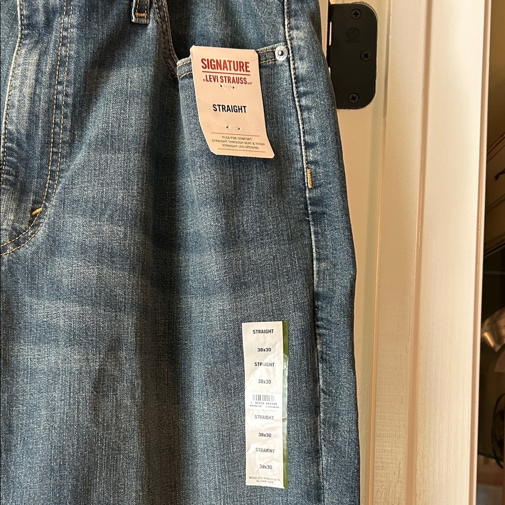 Signature by Levi Strauss Dark Blue Straight Jeans - Picture 2 of 4